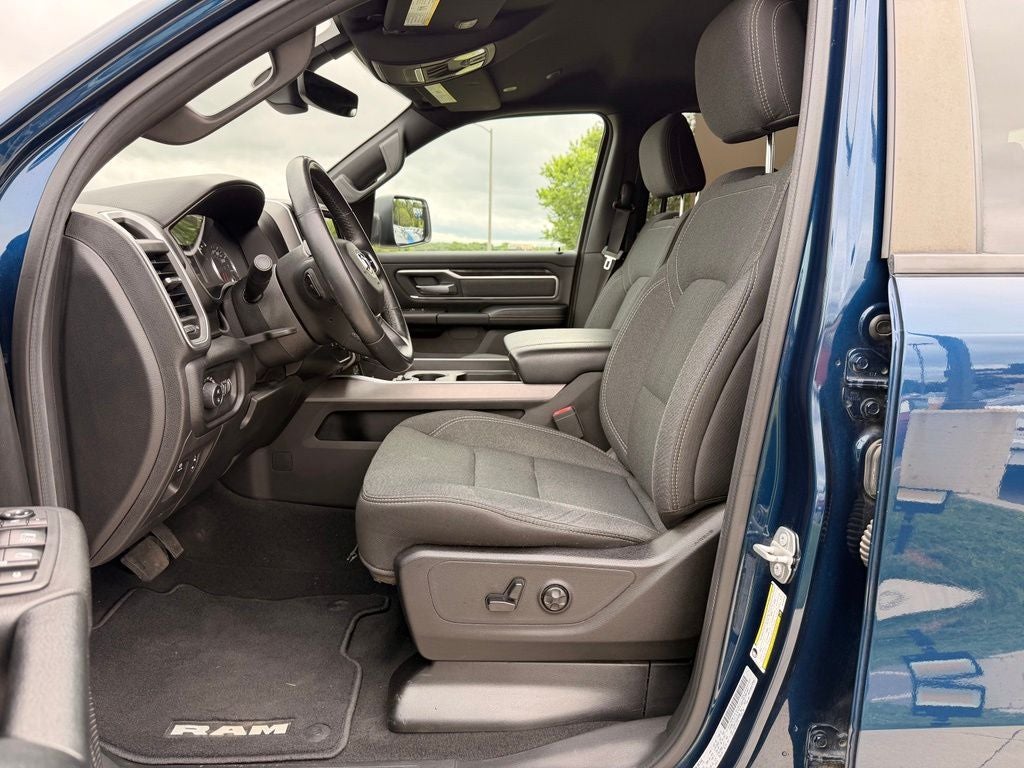 Used 2019 RAM Ram 1500 Pickup Big Horn/Lone Star with VIN 1C6SRFFT2KN762598 for sale in Kansas City