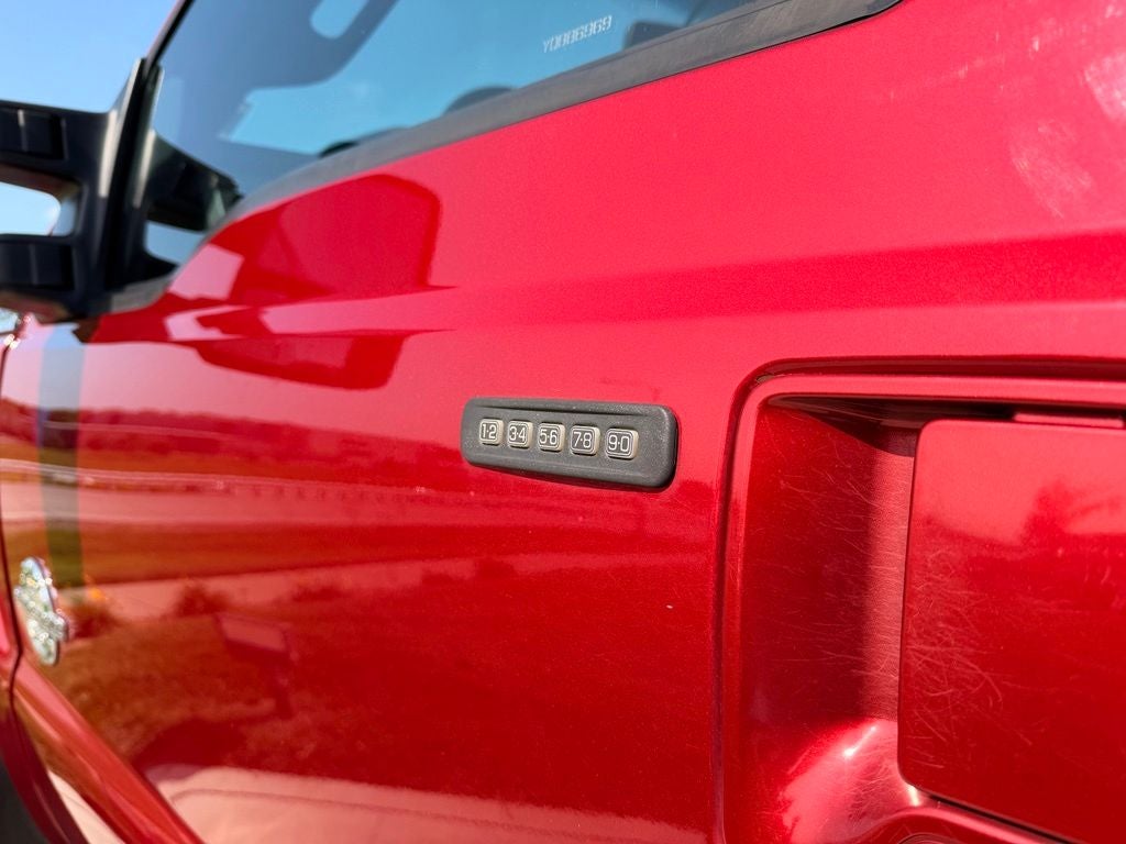 2015 Ford F-250 Super Duty Lariat - Photo 17