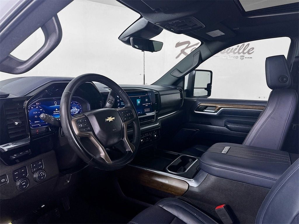 Used 2024 Chevrolet Silverado 3500HD High Country with VIN 1GC4YVE79RF100881 for sale in Kansas City