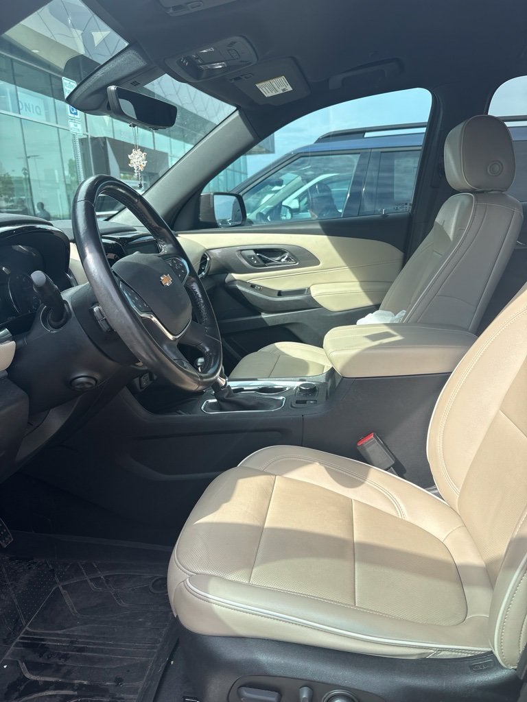 2022 Chevrolet Traverse Premier