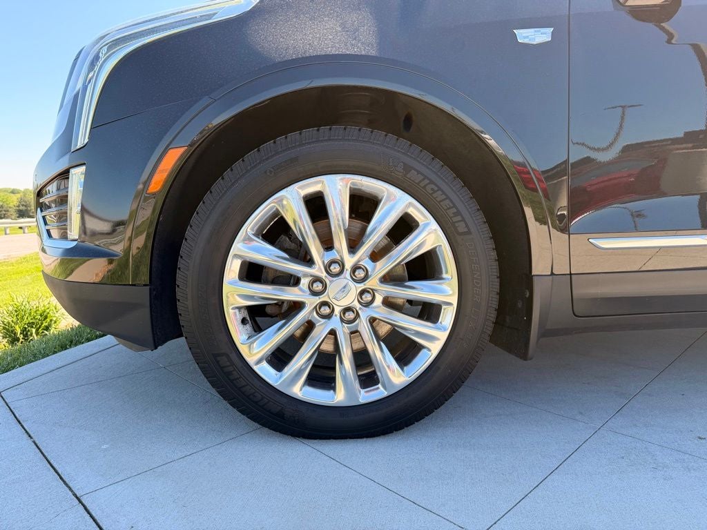 2019 Cadillac XT5 Premium Luxury