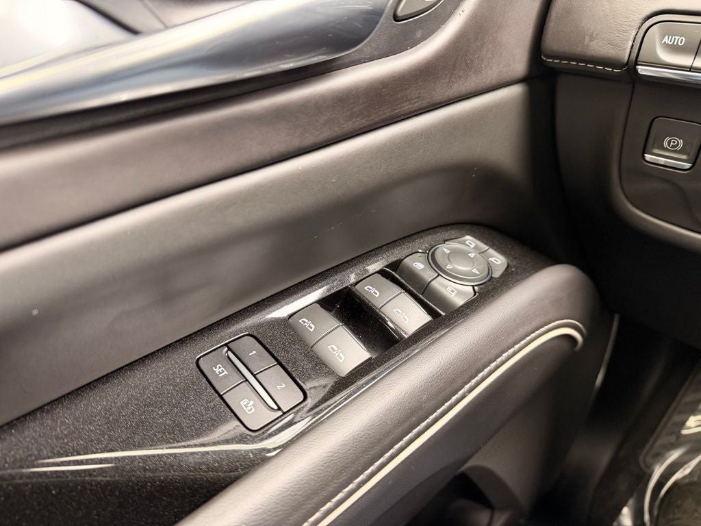 2022 Cadillac Escalade Sport Platinum