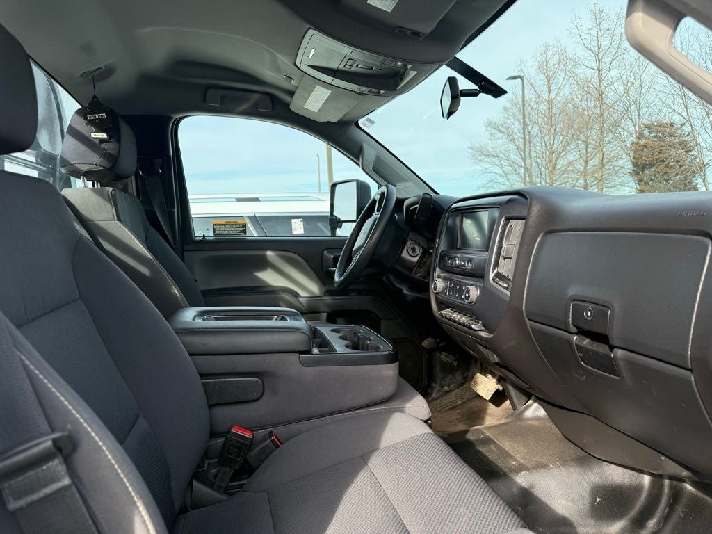 2021 Chevrolet Silverado 5500HD Work Truck