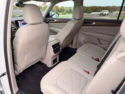 2024 Volkswagen Atlas 2.0T SE w/Technology
