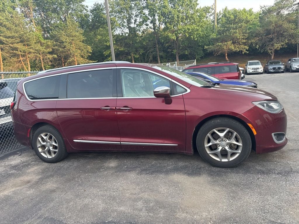 2017 Chrysler Pacifica Limited
