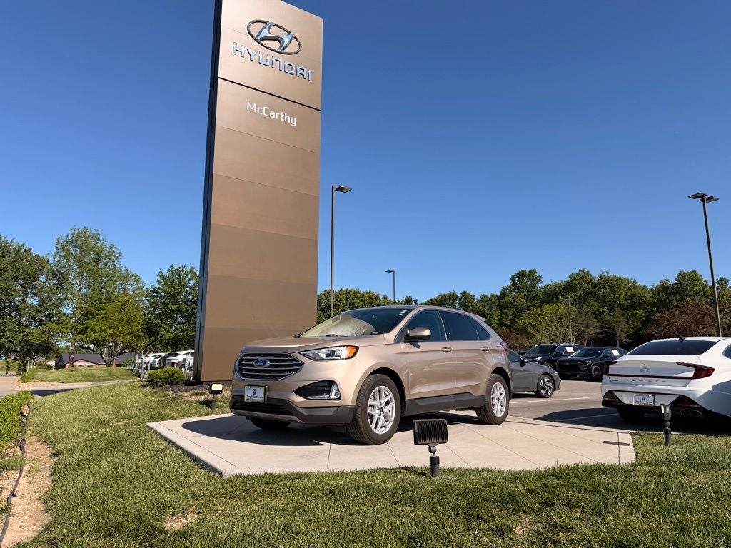 2021 Ford Edge SEL AWD's photo