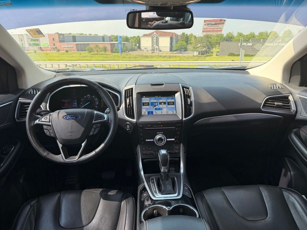 2017 Ford Edge Titanium