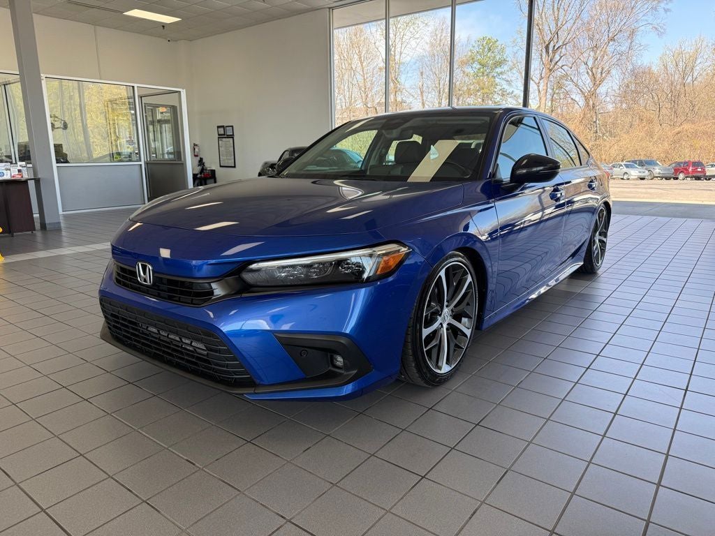 2024 Honda Civic Touring CVT's photo
