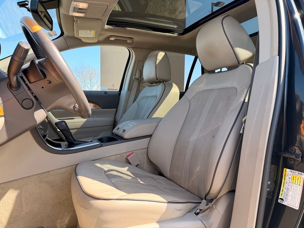 2013 Lincoln MKX Base