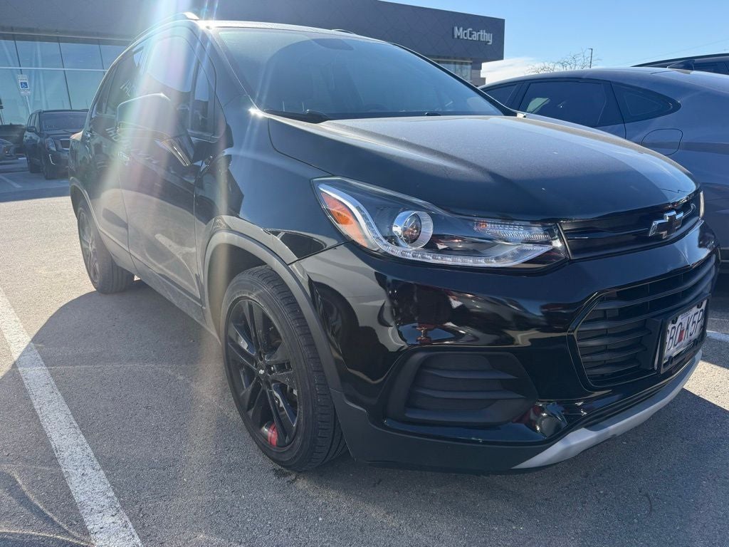 Used 2019 Chevrolet Trax LT with VIN 3GNCJLSB9KL135081 for sale in Kansas City