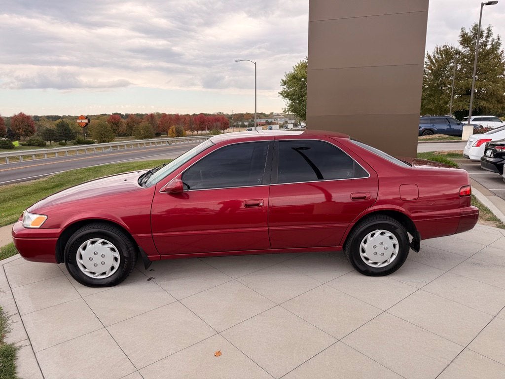 1997 Toyota Camry LE