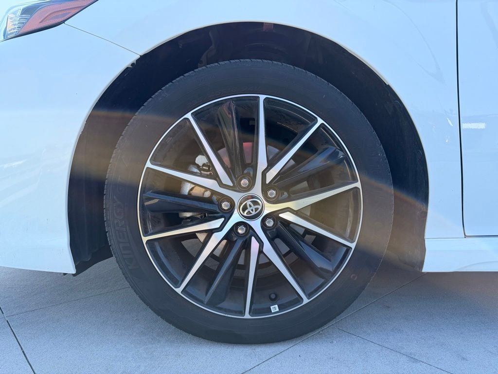 2023 Toyota Camry SE - Photo 14