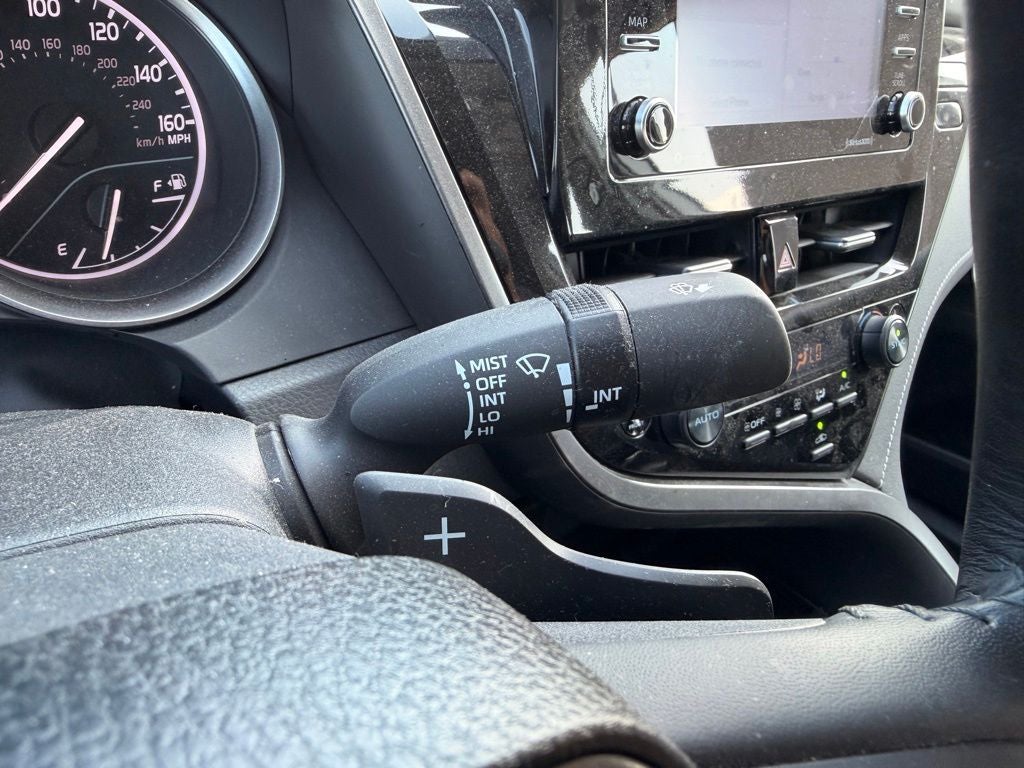 2023 Toyota Camry SE - Photo 17