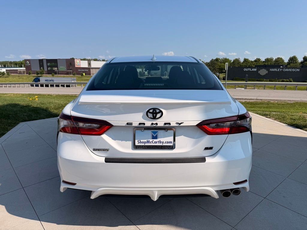 2023 Toyota Camry SE - Photo 8