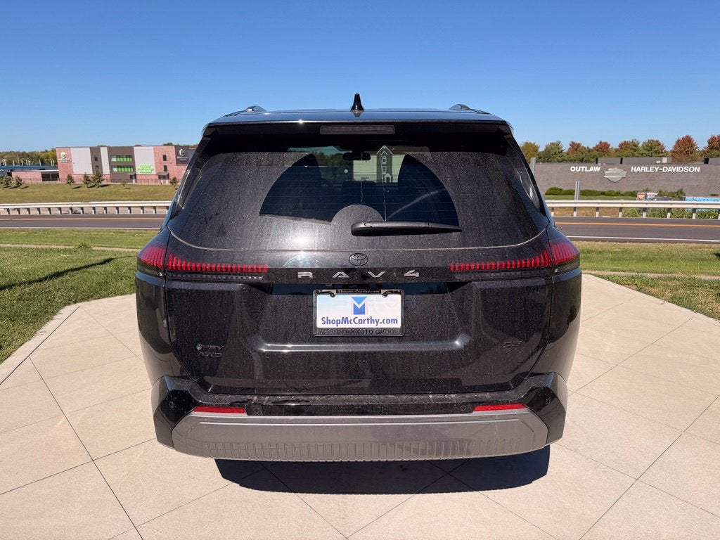 2026 Toyota RAV4 SE