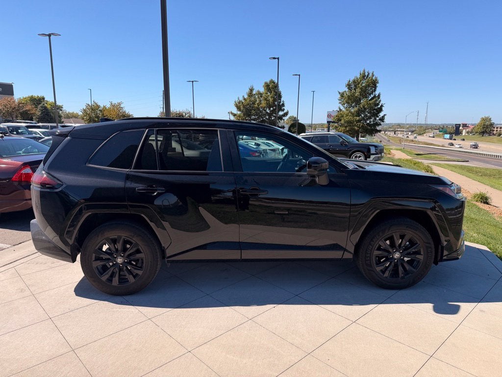 2026 Toyota RAV4 SE