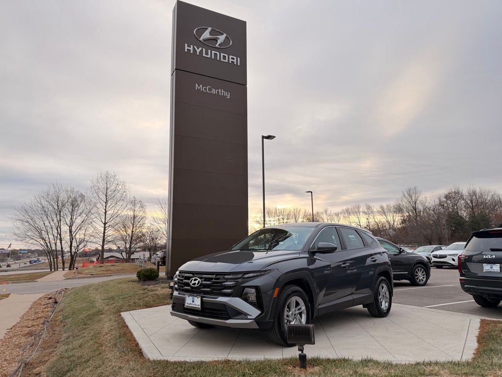 2025 Hyundai TUCSON SE