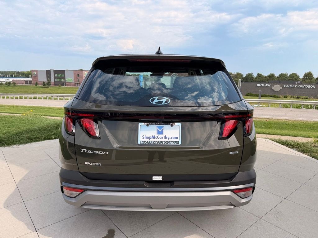 2026 Hyundai TUCSON SE