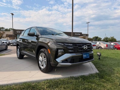 2026 Hyundai TUCSON SE