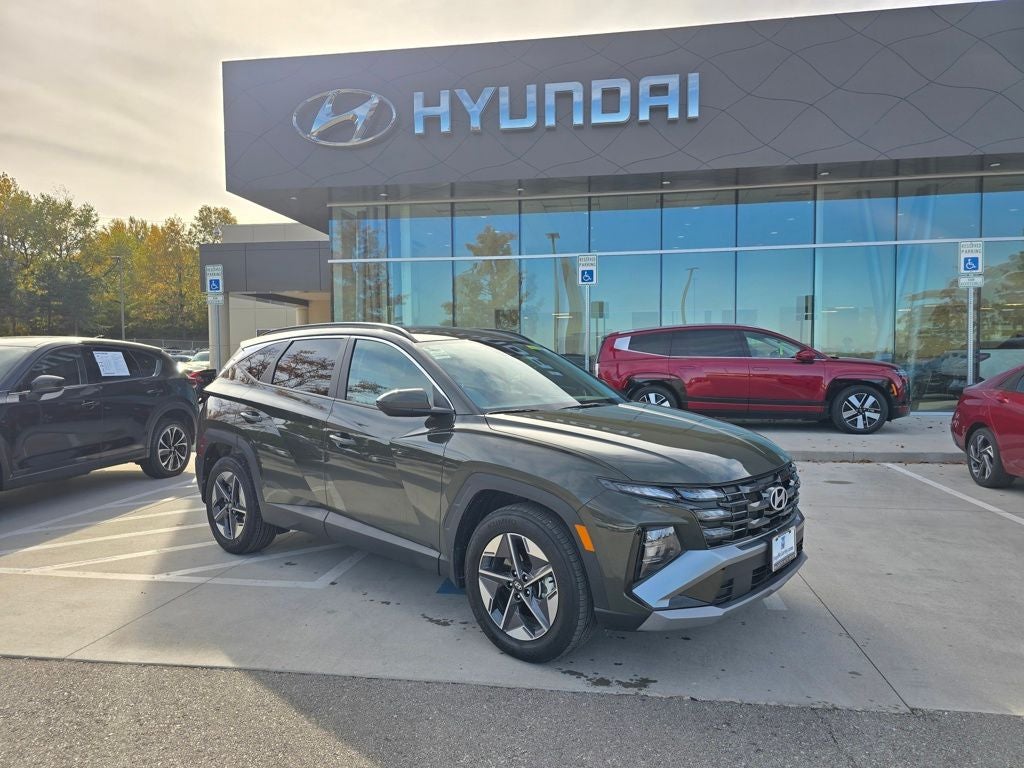 2025 Hyundai TUCSON SEL