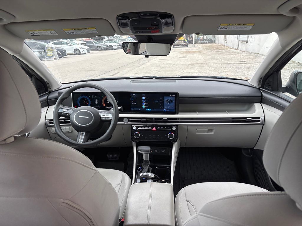 2025 Hyundai TUCSON SEL