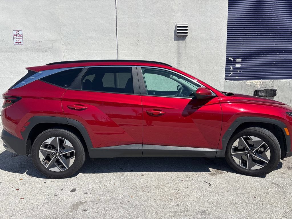 2025 Hyundai TUCSON SEL
