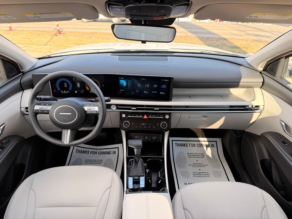 2025 Hyundai TUCSON SEL