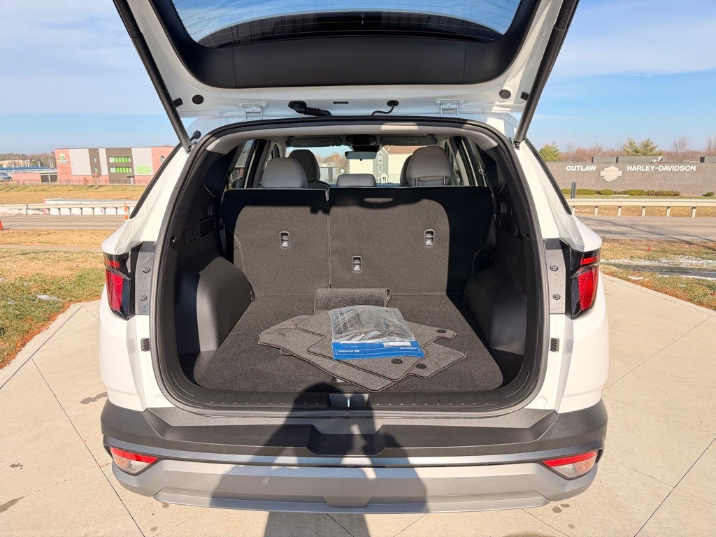 2025 Hyundai TUCSON SEL