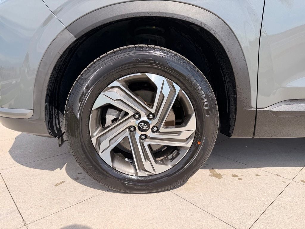 2022 Hyundai SANTA FE SE