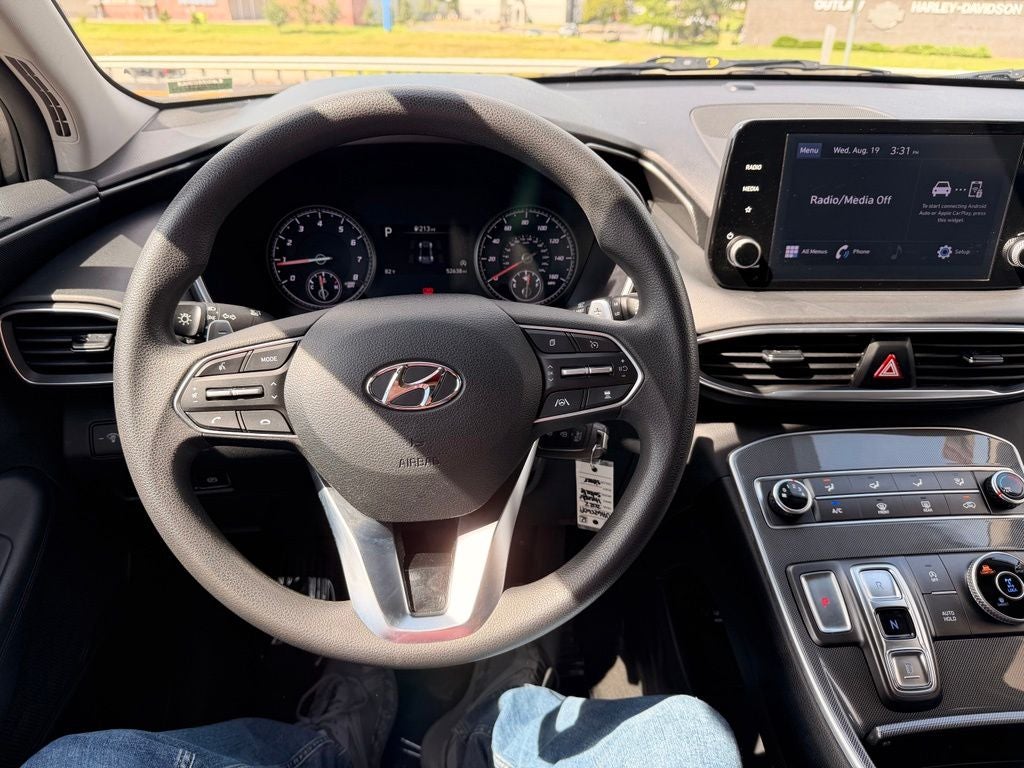 2022 Hyundai SANTA FE SE