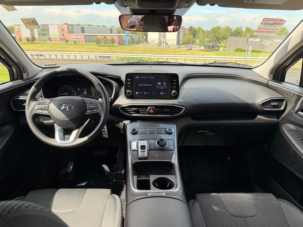 2022 Hyundai SANTA FE SE