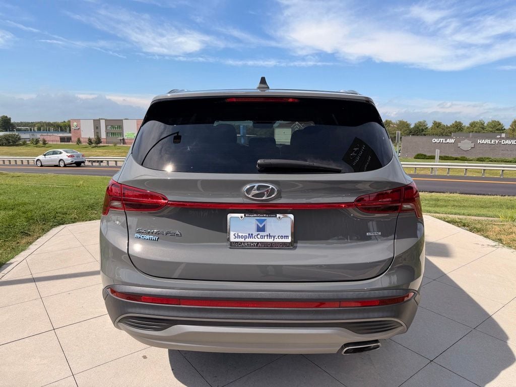 2022 Hyundai SANTA FE SE
