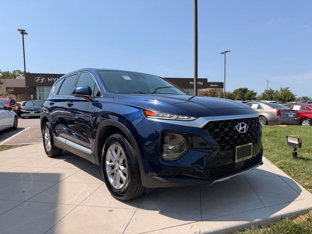 2019 Hyundai SANTA FE SE