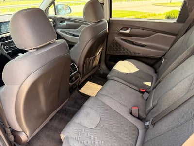 2019 Hyundai SANTA FE SE