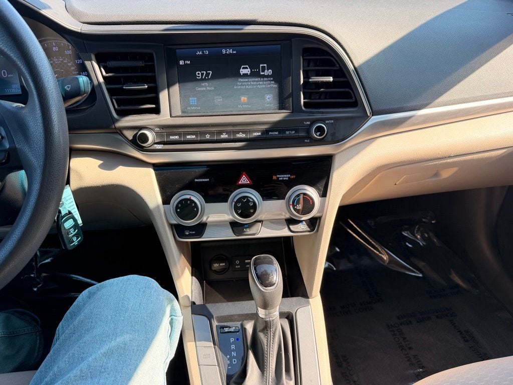 2019 Hyundai ELANTRA SEL
