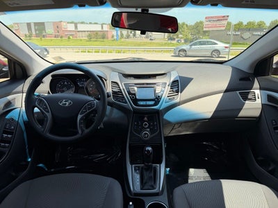 2015 Hyundai ELANTRA SE