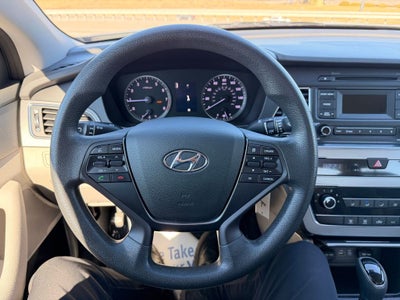 2015 Hyundai SONATA SE