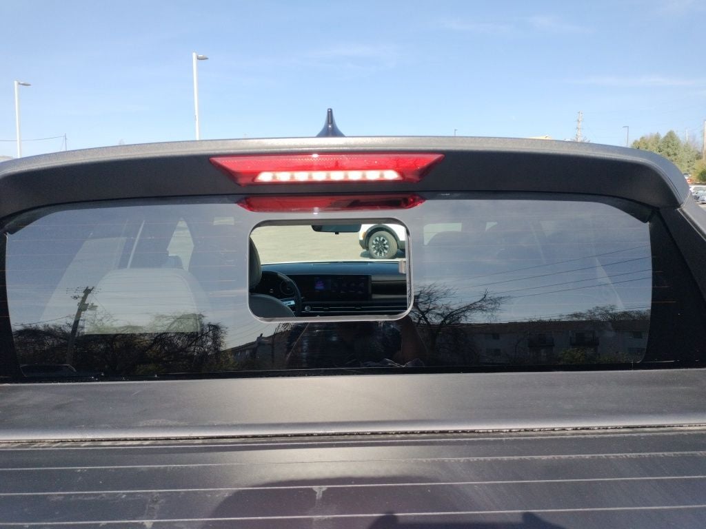 2025 Hyundai SANTA CRUZ SEL Activity