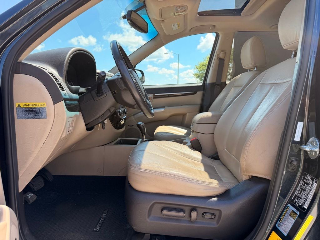 Used 2012 Hyundai Santa Fe Limited with VIN 5XYZK4AG7CG154112 for sale in Kansas City