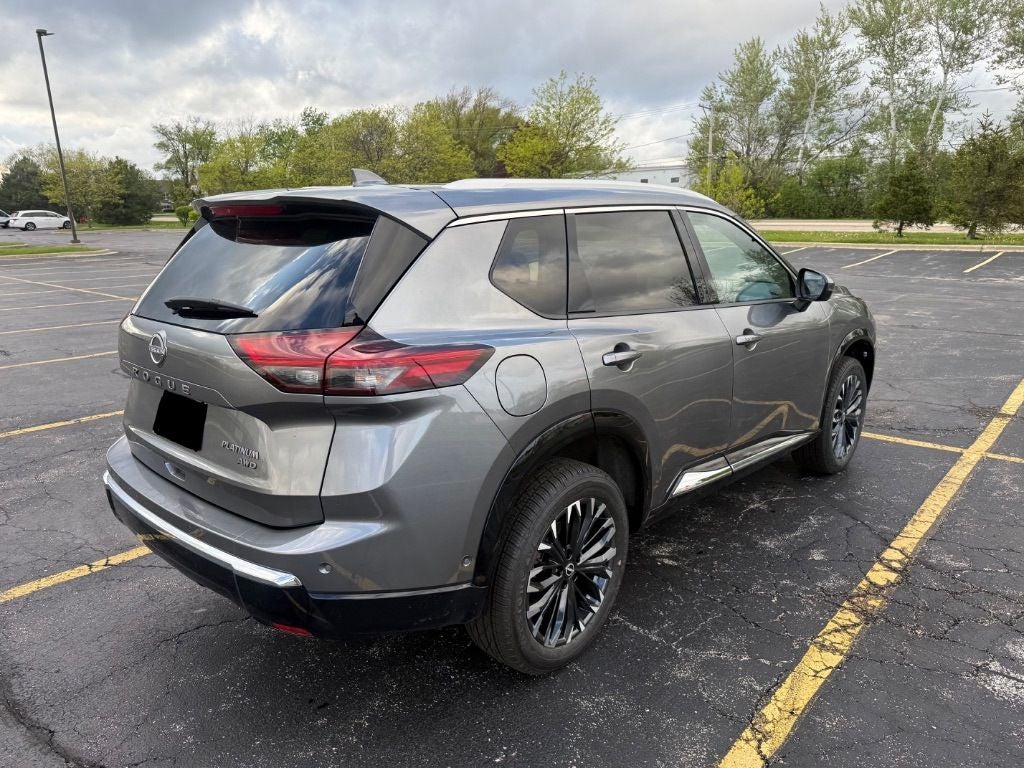 2024 Nissan Rogue Platinum