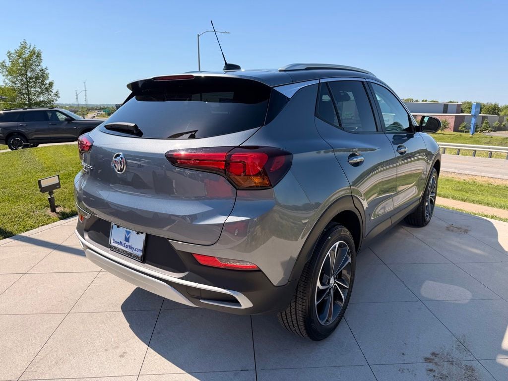 2022 Buick Encore GX Select