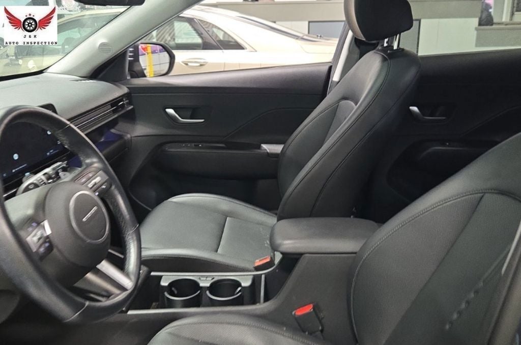 Used 2024 Hyundai Kona Limited with VIN KM8HECA3XRU051604 for sale in Kansas City