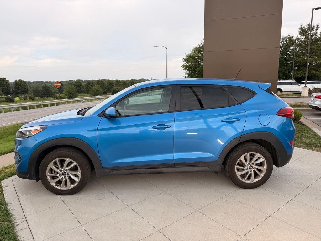 2016 Hyundai TUCSON SE