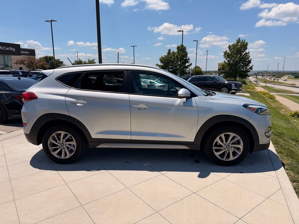 2017 Hyundai TUCSON SE Popular Equipment Package