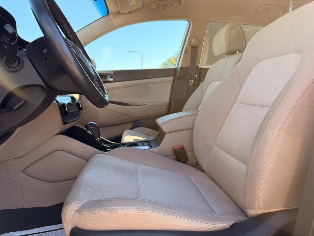 Used 2017 Hyundai Tucson Sport with VIN KM8J3CA27HU471107 for sale in Kansas City