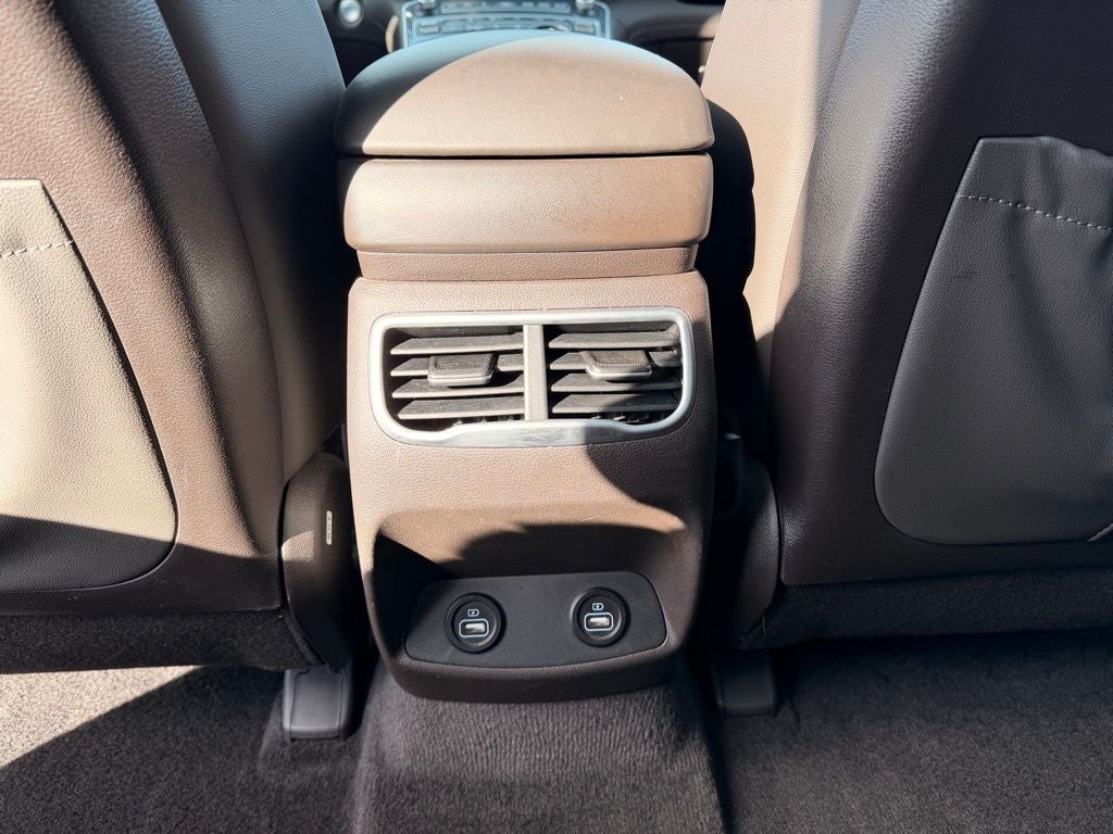 2022 Hyundai SANTA FE HYBRID SEL Premium