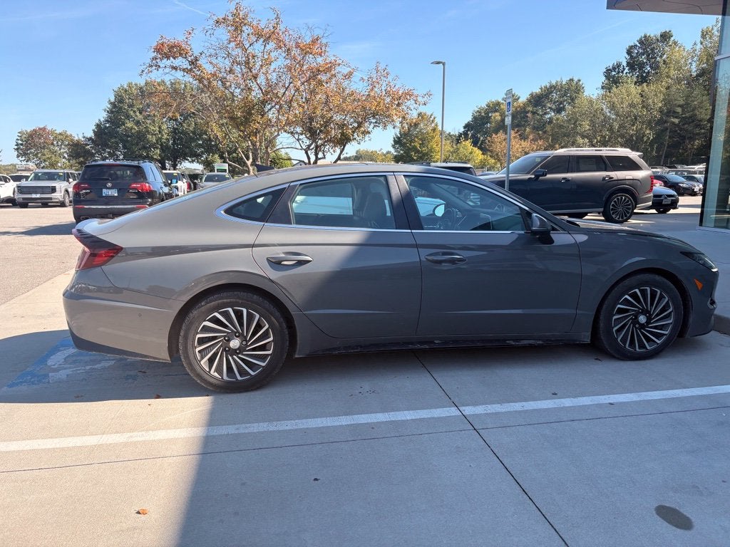 2023 Hyundai SONATA HYBRID Limited