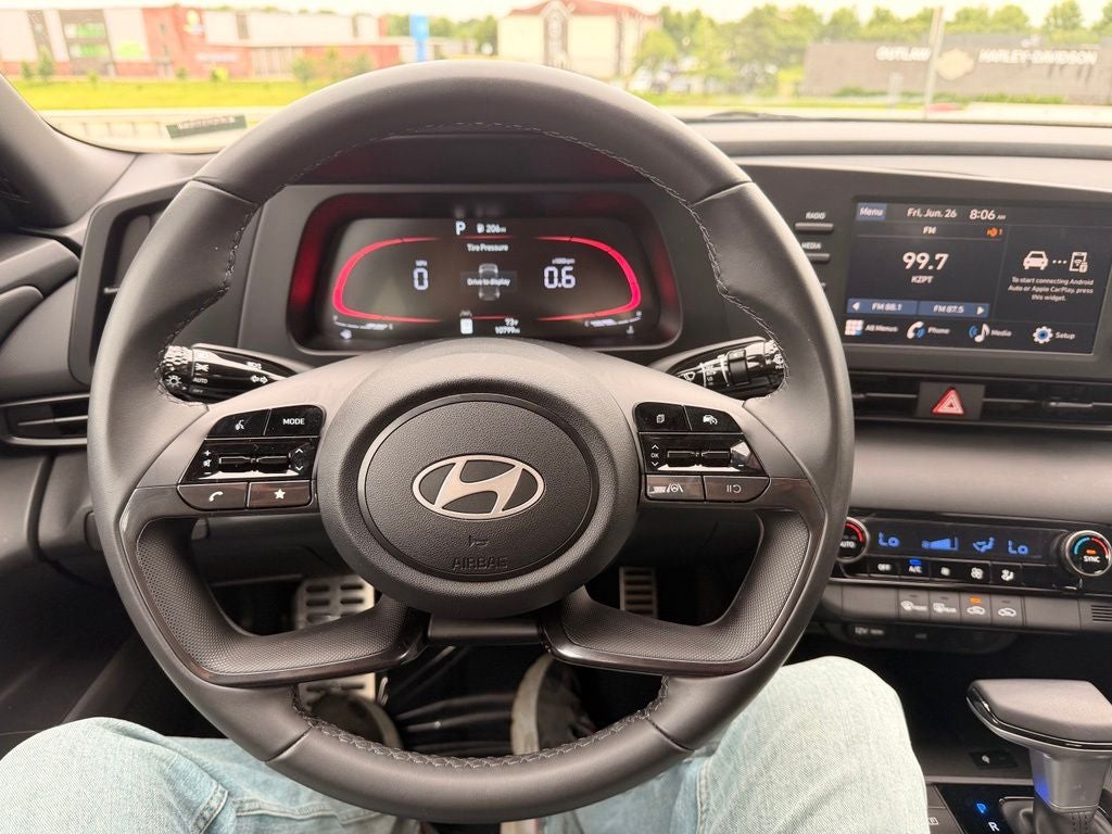 2025 Hyundai ELANTRA SEL Sport