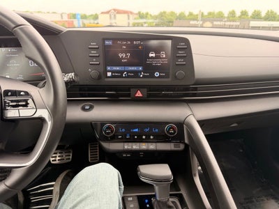 2025 Hyundai ELANTRA SEL Sport