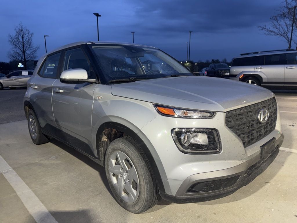 2020 Hyundai VENUE SE